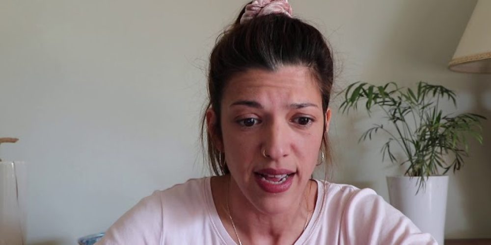 Κραυγή από Χανιώτισσα ηθοποιό για τα 800€: «Δε ζητάμε το χειροκρότημα σας αφού πεθάνουμε» (video)