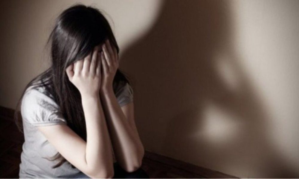 Χανιά: Συνέλαβαν 43χρονο άνδρα για τον βιασμό της 13χρονης