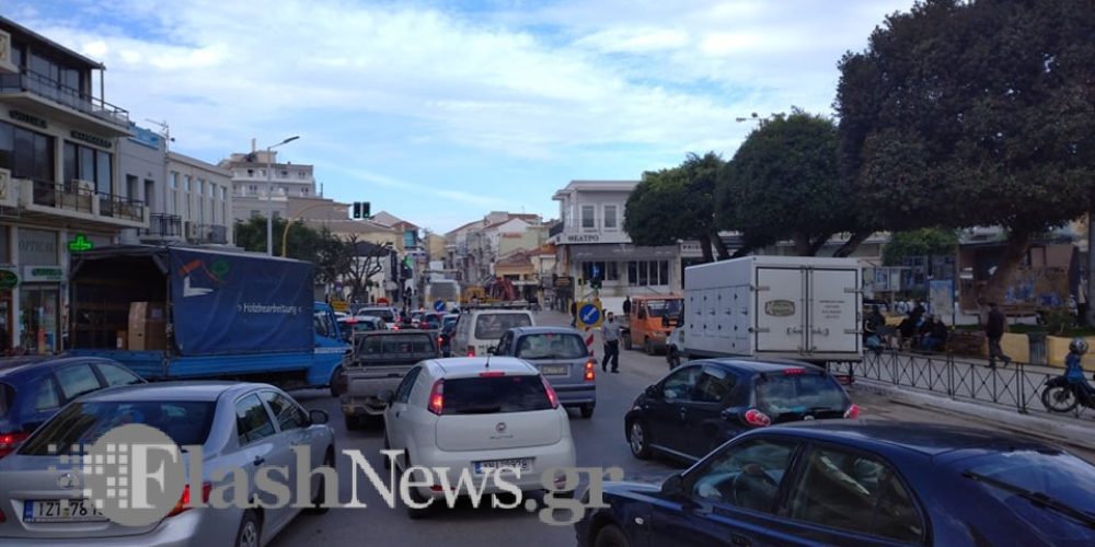 Χανιά: Έμφραγμα στο κέντρο της πόλης λόγω ασφαλτόστρωσης – Μέχρι πότε θα διαρκέσει (φωτο)