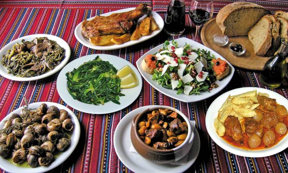 Οι τουρίστες αποφάσισαν: Αυτά είναι τα 10 καλύτερα κρητικά φαγητά που έφαγαν στα Χανιά (Photos)