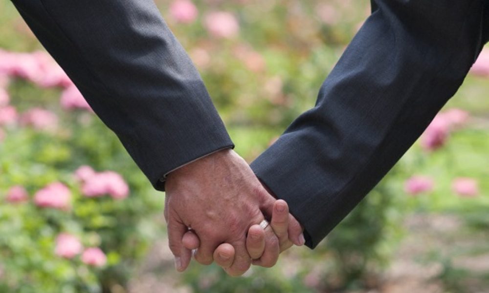 Το πρώτο σύμφωνο συμβίωσης στα Χανιά υπέγραψε ομόφυλο ζευγάρι