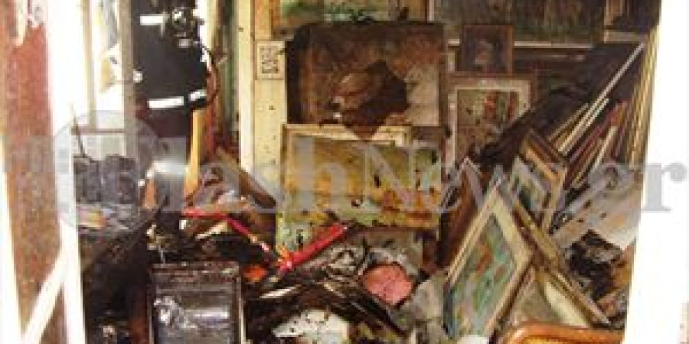 Πυρκαγιά στο εργαστήριο ζωγραφικής του Γ.Λουράκη στα Χανιά