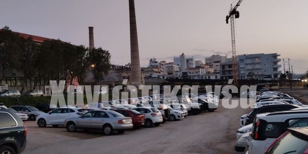 Χανιά: Άλυτο το πρόβλημα της στάθμευσης εν όψει κορύφωσης της τουριστικής κίνησης