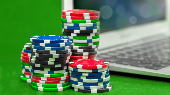 Η Εκπαίδευση και τι Πρέπει να Αναζητήσει ένας Νέος Παίκτης στα Online Casino