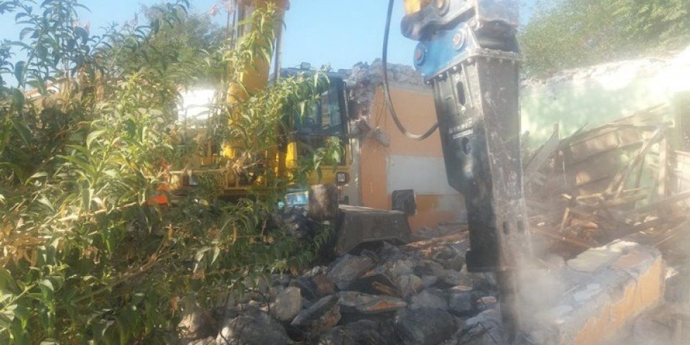 Χανιά: Κατεδαφίζουν το 2ο νηπιαγωγείο (φωτο – video)