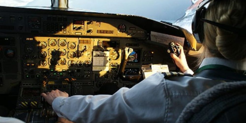 Αναγκαστική προσγείωση αεροπλάνου στο Πόρτο – Λιποθύμησε εν ώρα πτήσης ο πιλότος