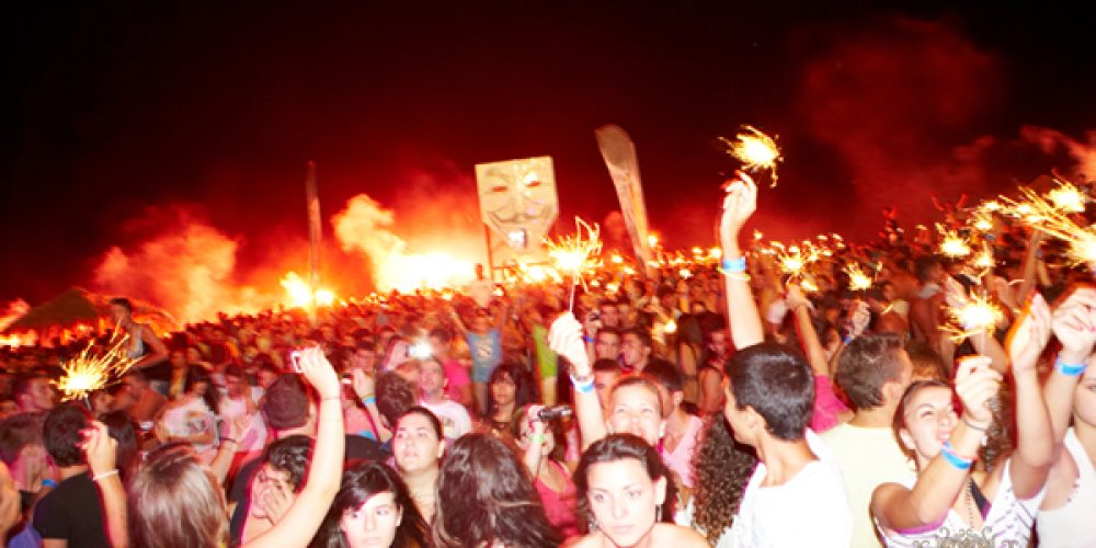 Χιλιάδες επισκέπτες κατέκλυσαν το B.I.G Party Ierapetra Xperience! (video)