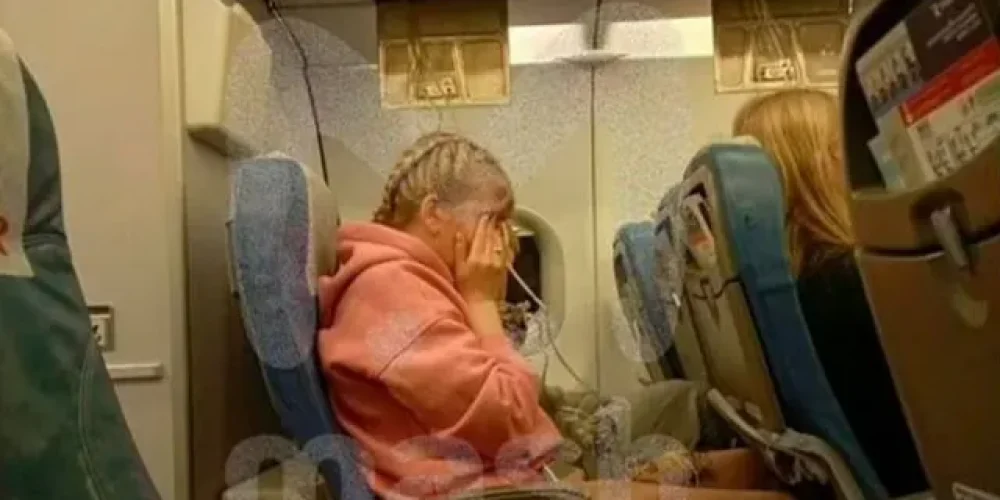 Πτήση τρόμου: Επιβάτες ουρλιάζουν και προσεύχονται (video)