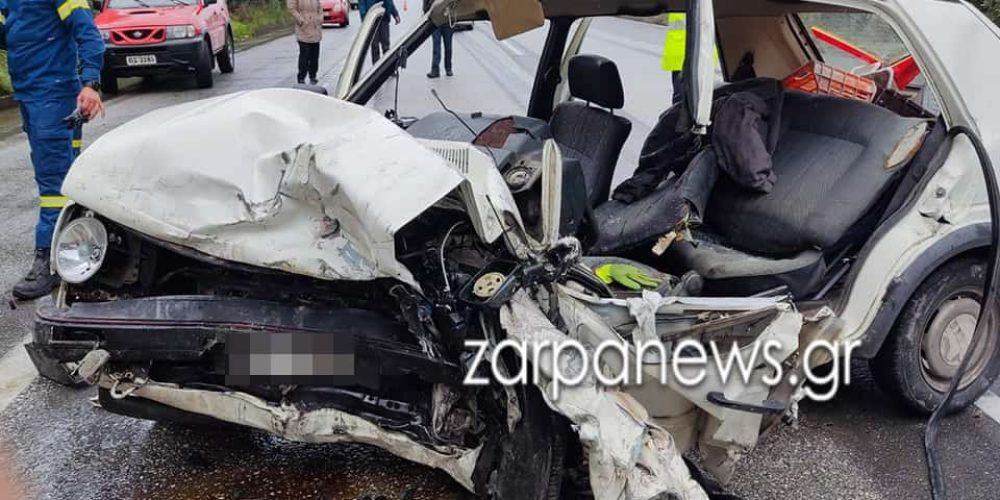 Χανιά: Σφοδρή σύγκρουση δύο αυτοκινήτων στην εθνική οδό –  Νεκρός 40χρονος οδηγός (φωτο)