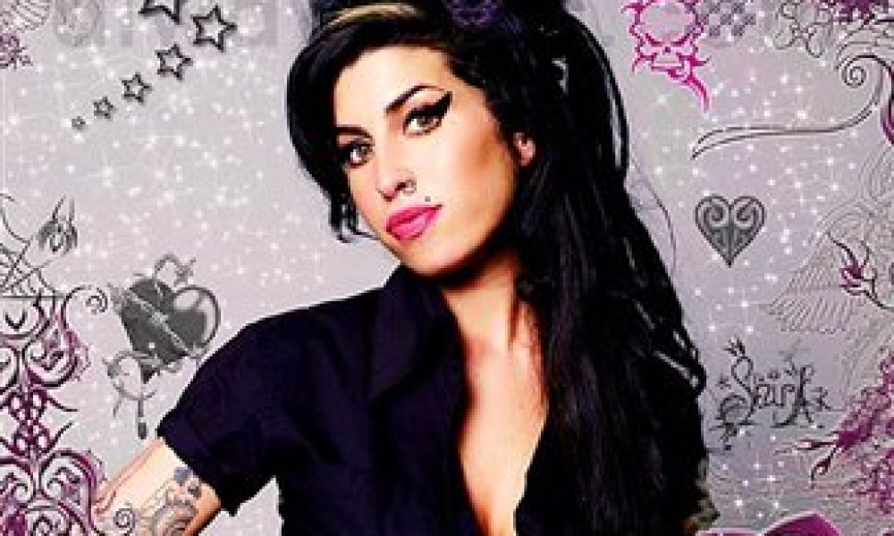 H Amy Winehouse ακύρωσε όλη την περιοδεία της
