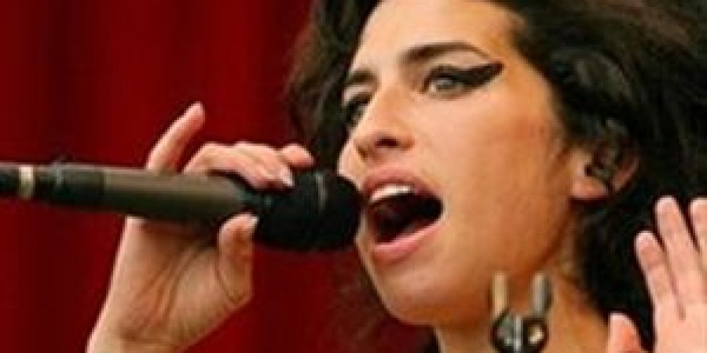 Πέθανε η τραγουδίστρια Amy Winehouse