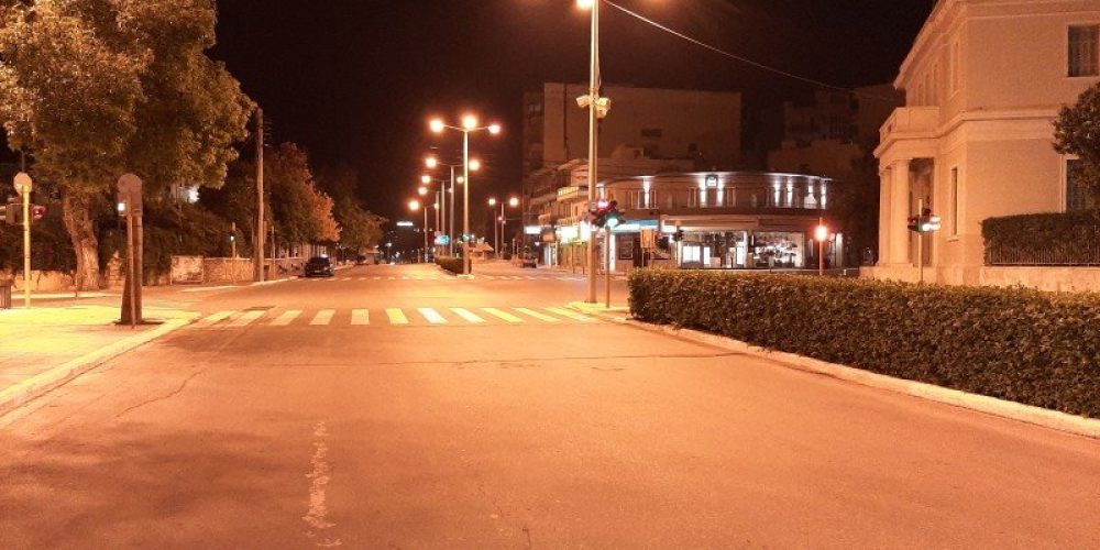 Χανιά: Πόλη φάντασμα μετά την απαγόρευση κυκλοφορίας στις 21.00 (φωτο)