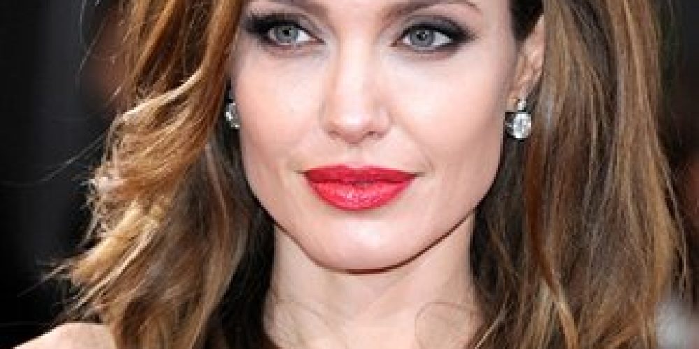Πέθαναν και την Angelina Jolie