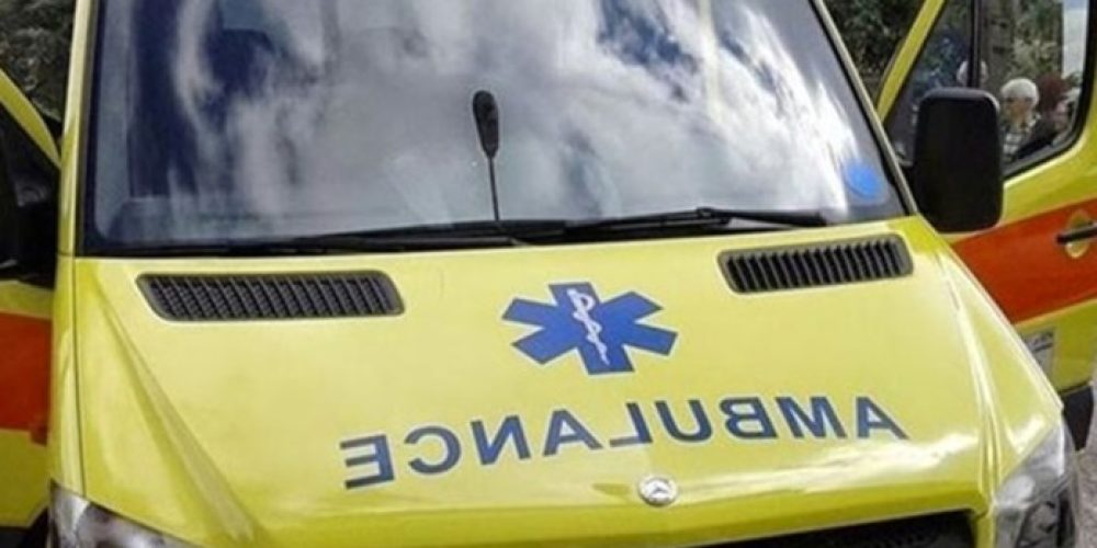 Ένας νεκρός και τρεις τραυματίες σε τροχαίο δυστύχημα στα Χανιά – Στο νοσοκομείο δύο ανήλικα αδέλφια