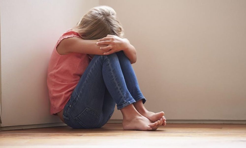 Σοκ στη Βρετανία: 11χρονος βίασε την 9χρονη αδερφή του!