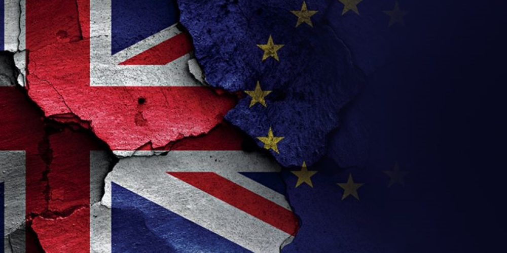Παγκόσμιος «σεισμός»: Η Βρετανία έβγαλε Brexit με 51,9% – Καταρρέουν οι αγορές λόγω Brexit