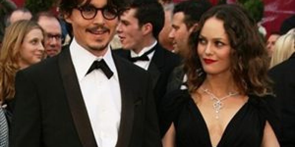 Γιατί δεν παντρεύεται ο Johnny Depp;