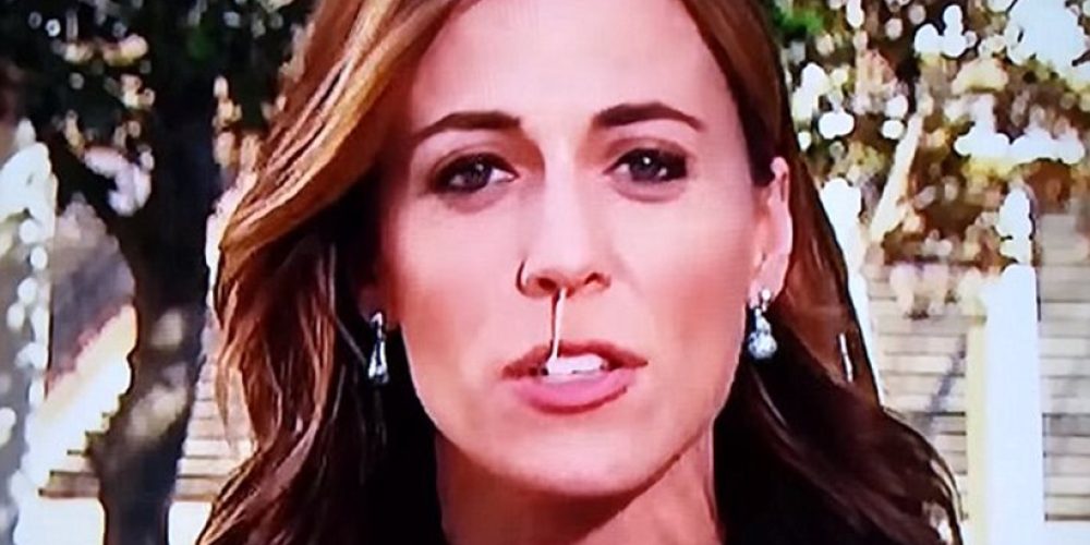Βίντεο: Δείτε πως αντέδρασε μια ρεπόρτερ του NBC στην πιο… ντροπιαστική στιγμή της καριέρας της