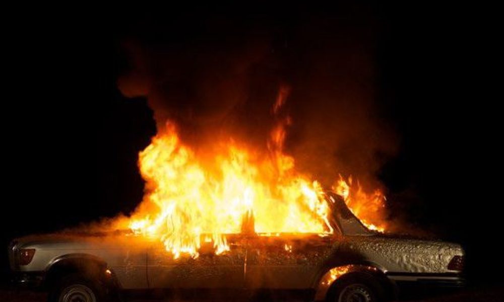 Πυρκαγιά-μυστήριο σε αυτοκίνητο στον Αποκόρωνα Χανίων