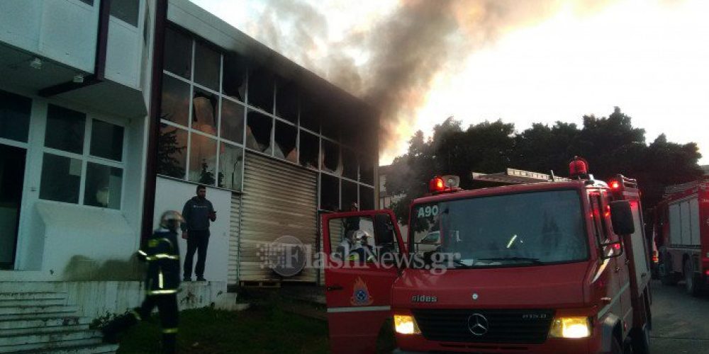 Χανιά: Φωτιά ξέσπασε σε χώρο του ΒΙΟΠΑ Χανίων (Photos)
