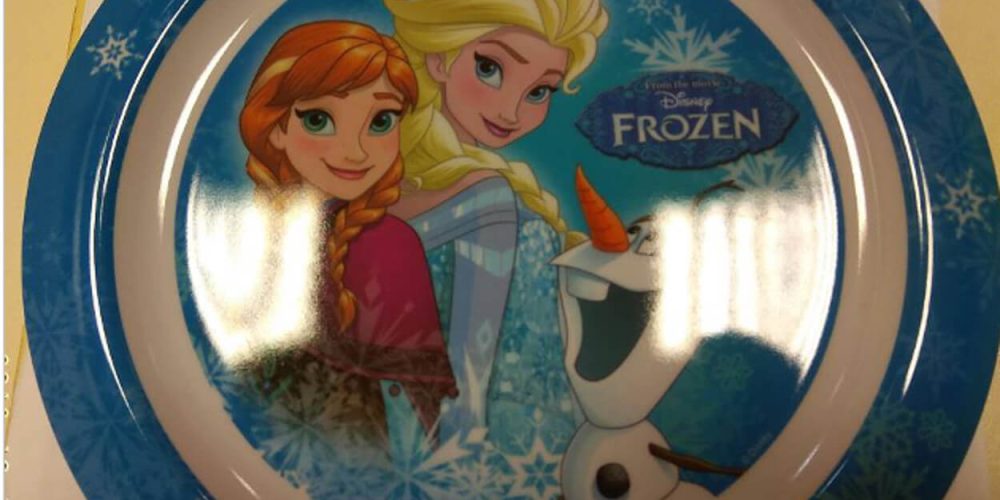 Αποσύρουν ως επικίνδυνο πιάτο της ταινίας Frozen που πουλά το Jumbo (φωτο)