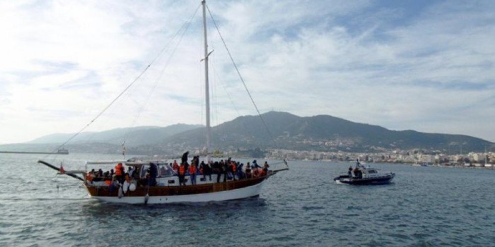 Χανιά: Μετανάστες θα αποβιβαστούν το βράδυ στην Παλαιόχωρα – Τους έσωσε εμπορικό σκάφος