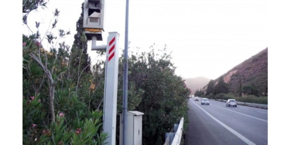 Κρήτη: «Καουμπόηδες» έβαλαν στο σημάδι κάμερες στην Εθνική (φωτο)