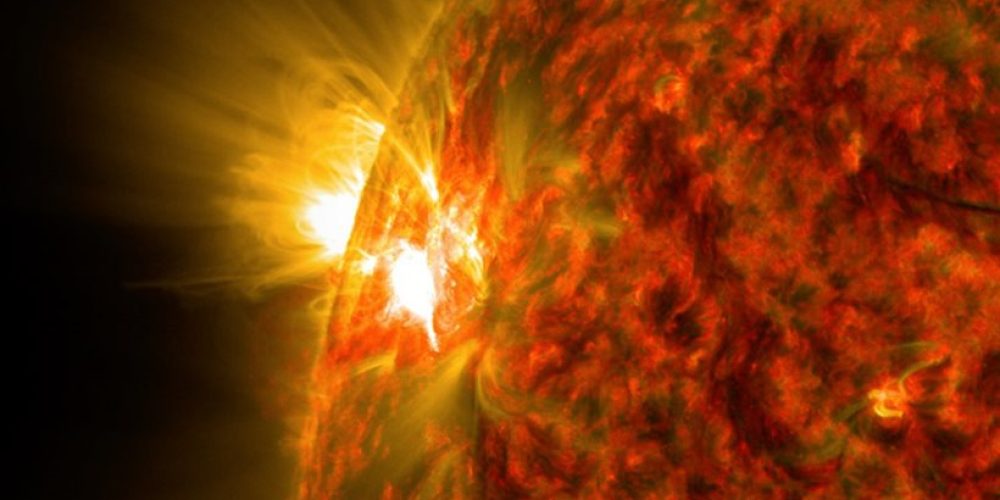 Ηλιακή καταιγίδα κατευθύνεται προς τη Γη και απειλεί με… χάος τη ζωή στον πλανήτη μας