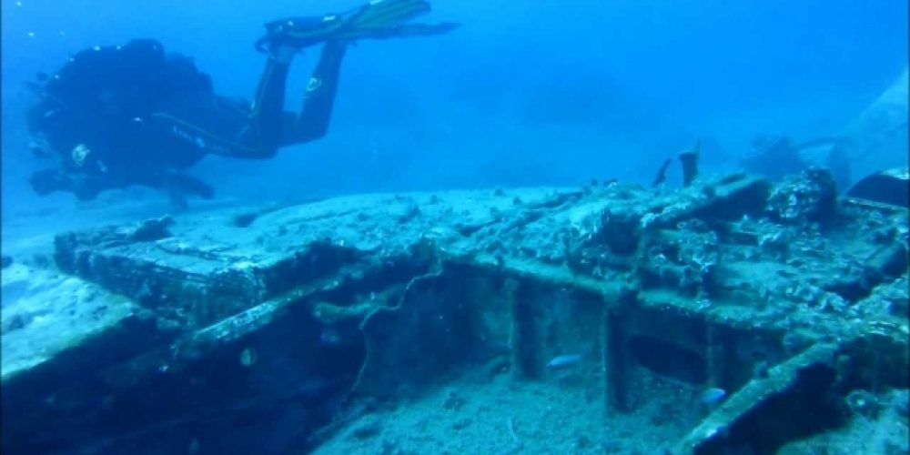 Κρήτη: Κατάδυση στην ιστορία – Ένα γερμανικό αεροπλάνο στο βυθό (Βίντεο)