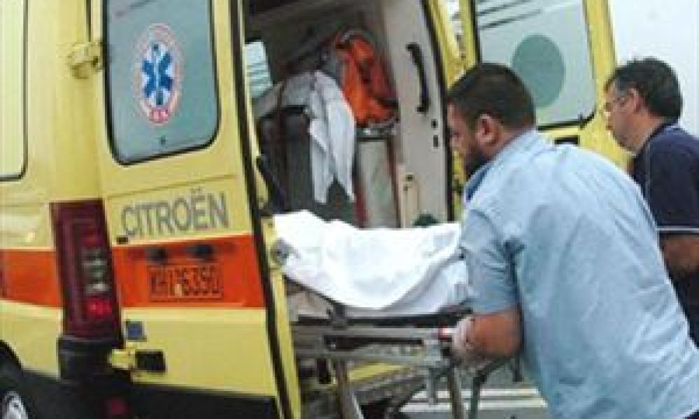 Μετωπική σύγκρουση δύο οχημάτων με πέντε τραυματίες στην Εθνική Οδό Χανίων - Ρεθύμνου