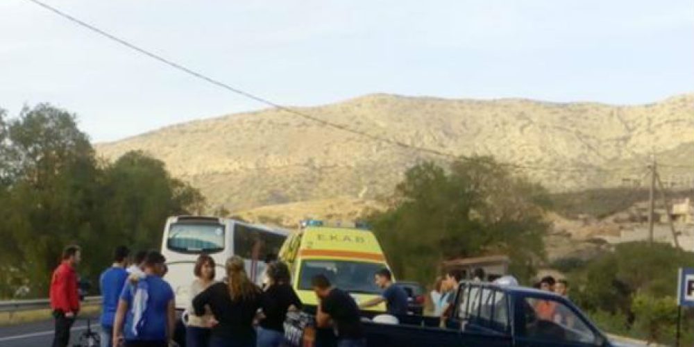 Κρήτη: Νέο τροχαίο με σύγκρουση αγροτικού και μηχανής στην εθνική