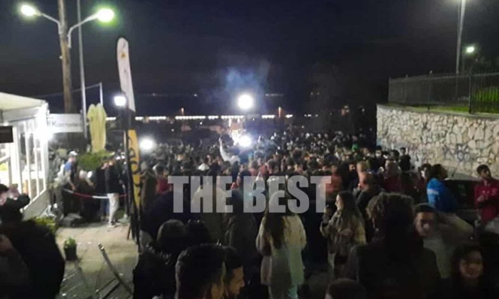 Ξέφρενο party στην Πάτρα σε κεντρικά σημεία της πόλης - Ο ένας πάνω στον άλλον (video)