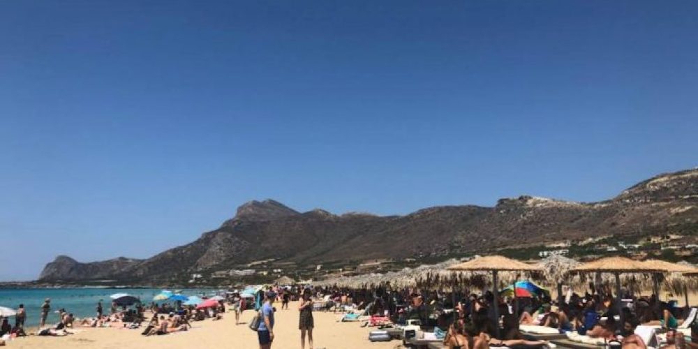 Χανιά: Πρώτη είδηση στο κεντρικό δελτίο ειδήσεων του AΝΤ1 η παραλία στα Φαλάσαρνα