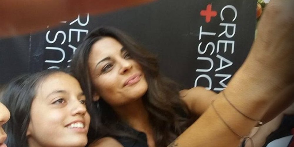 Survivor: Ποδοπατήθηκαν στην Πτολεμαΐδα για μια selfie με την Κολιδά!