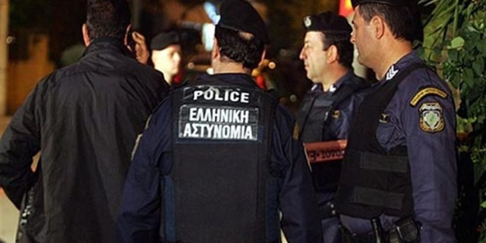 Κρήτη:Παραλίγο τραγωδία: Πήγε να τινάξει στον αέρα αστυνομικούς