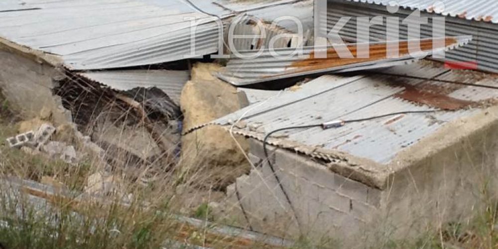 Κρήτη: Τεράστιος βράχος σκόρπισε τον τρόμο – Μια… κηδεία γλύτωσε την οικογένεια (φωτο – Video)