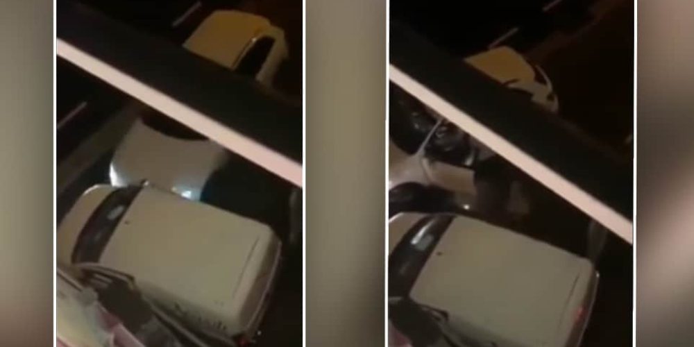 Ζευγάρι Ελλήνων τσακώνεται άγρια και η γυναίκα εμβολίζει το αυτοκίνητο του άνδρα (video)