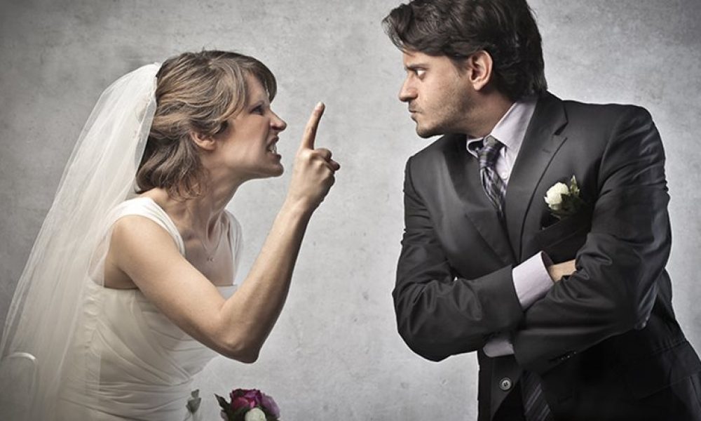 Μια φωτογράφος γάμων αποκαλύπτει: Ποια σημάδια δείχνουν ότι οι νιόπαντροι μπορεί να χωρίσουν