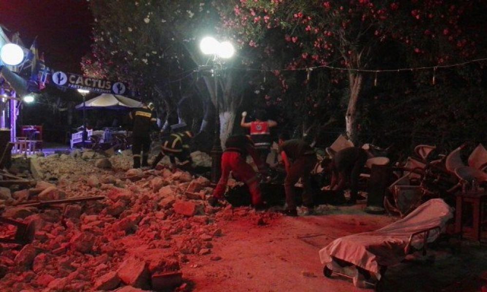 Φονικός σεισμός στην Κω - 2 νεκροί - Στην Κρήτη μεταφέρονται τραυματίες
