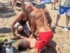 Χανιά: Ναυαγοσώστης επανέφερε δύο φορές στη ζωή 20χρονο στη Νέα Χώρα! (φωτο)