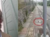 η γυναίκα έχει τραύματα με μώλωπες γύρω από τα μάτια και ράμματα