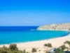 Ιδού η Γαύδος ιδού και το… “πήδημα” – Πόλεμος στο διαδίκτυο από ανάρτηση για ζευγάρι που ερωτοτροπούσε μέσα σε Sleepin Bag στην παραλία